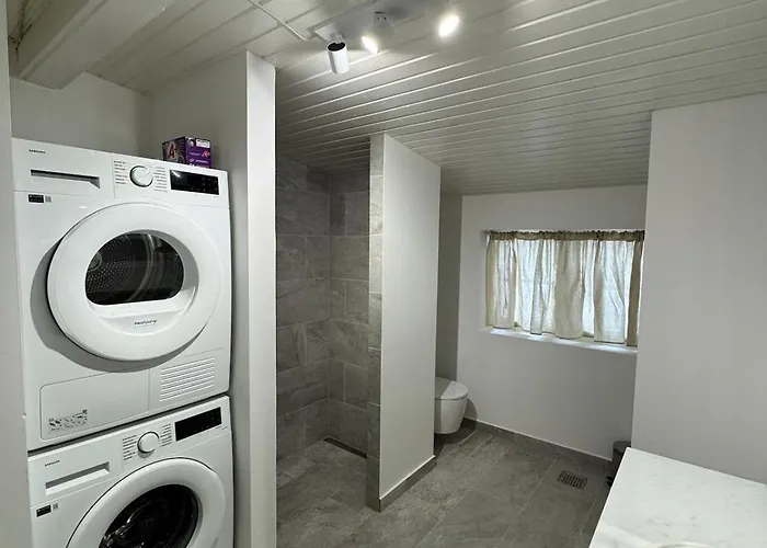 Newly Built With Large Garden, As Well As Views 빌라 *